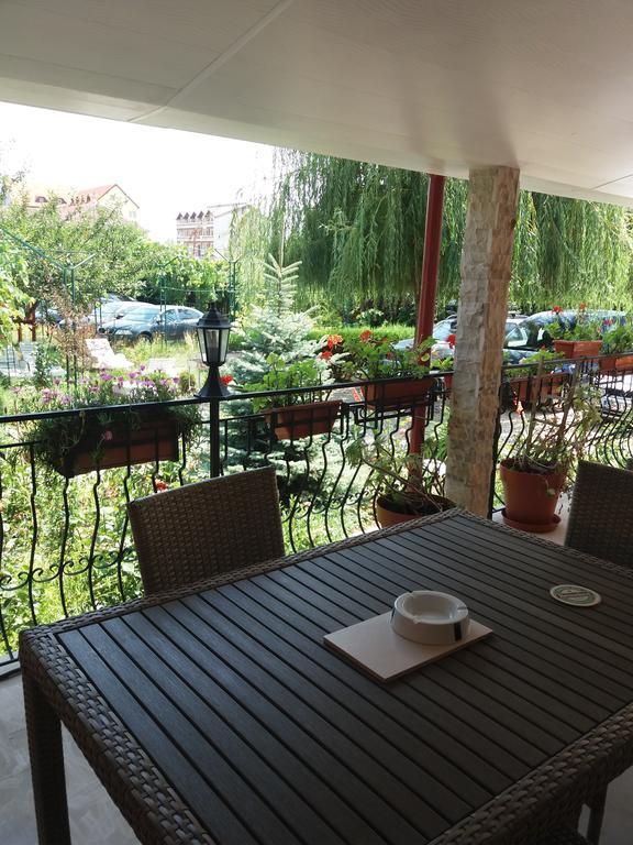 Hotel Casa Dalena à Costinesti Extérieur photo