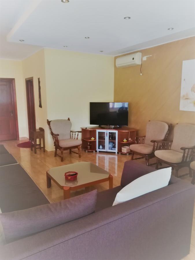 Hotel Casa Dalena à Costinesti Extérieur photo
